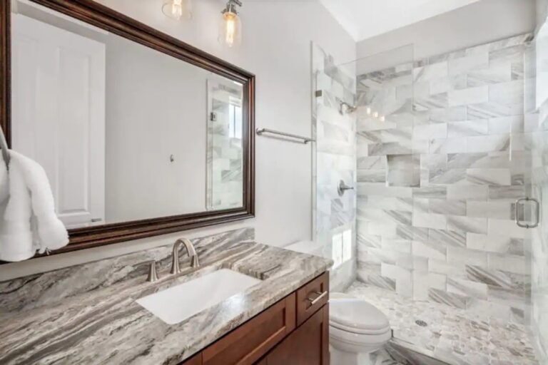 Masterbedqueenbath